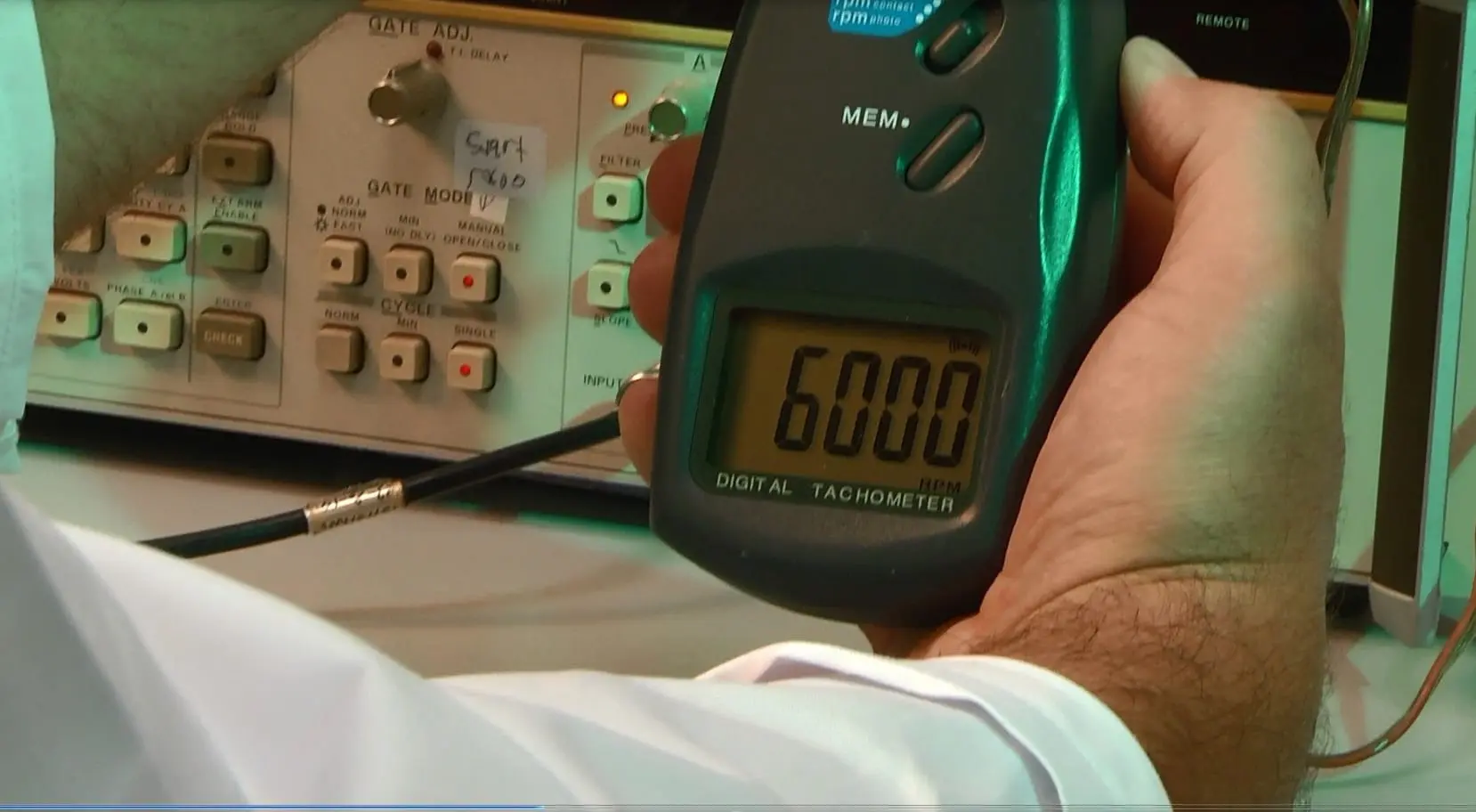 4467909 מכשיר -87